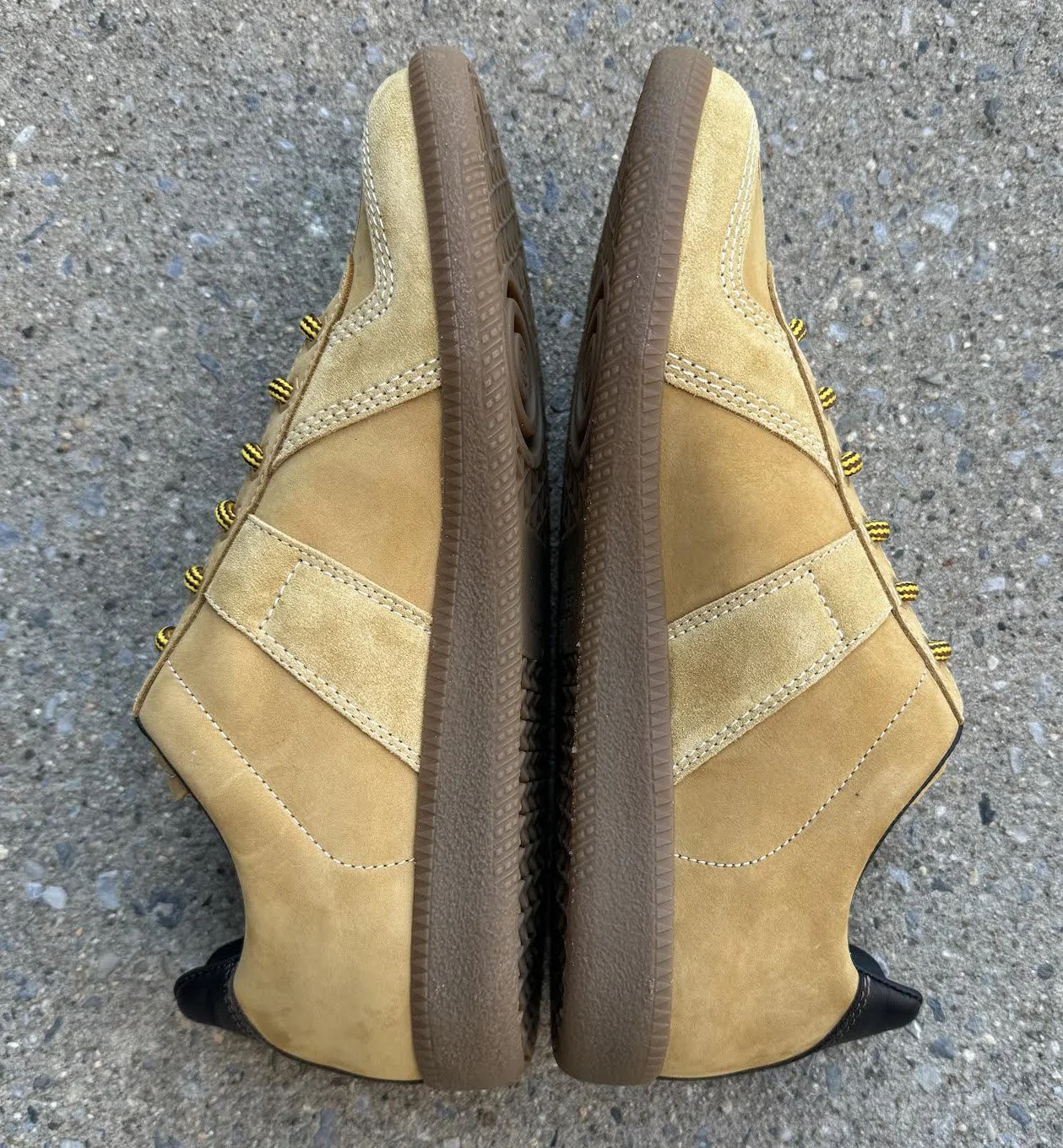 Maison Margiela Replica Wheat (Size 42) DS — RootsBK